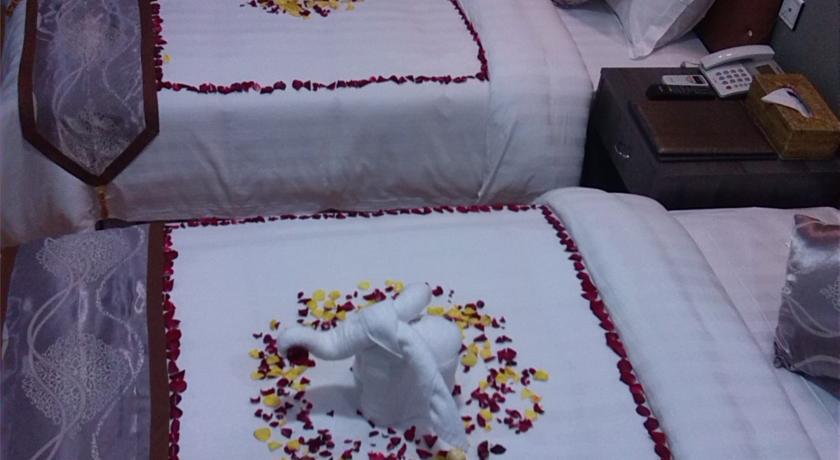 Wilson Hotel Mandalay Esterno foto