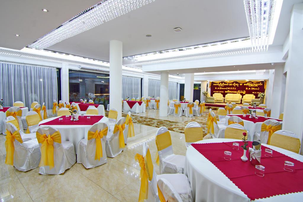 Wilson Hotel Mandalay Esterno foto
