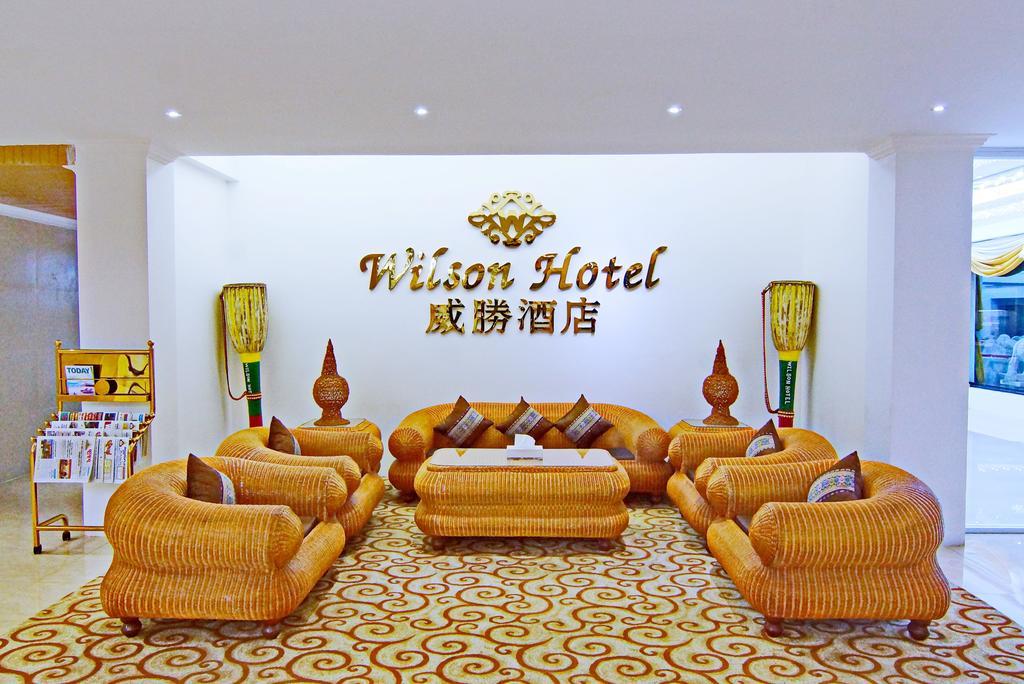 Wilson Hotel Mandalay Esterno foto